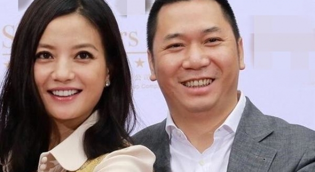 赵薇老公黄有龙身家惊人 黄有龙和赵薇是二婚？