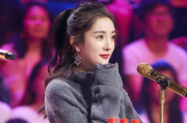 杨幂天佑粉丝互撕 杨幂称天佑喊麦哥错了？
