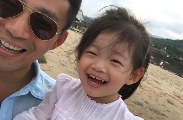 汪小菲女儿被宠上天 汪小菲化身“女儿奴”