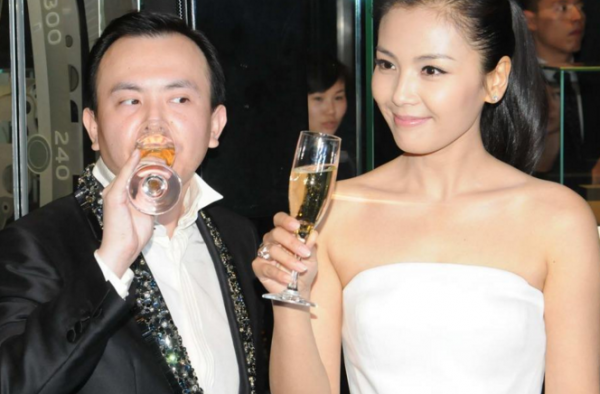 刘涛王珂秀恩爱不停歇 刘涛为何对王珂不离不弃？