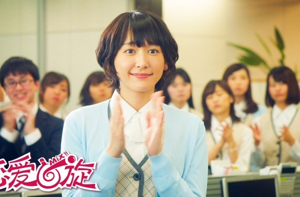 新垣结衣首夺影后 凭借《恋爱回旋》斩获桂冠