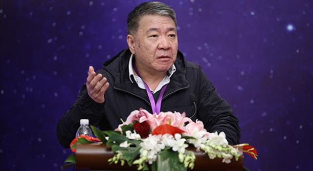 著名导演郑晓龙谈小鲜肉 影视剧光看颜值不如去看选美