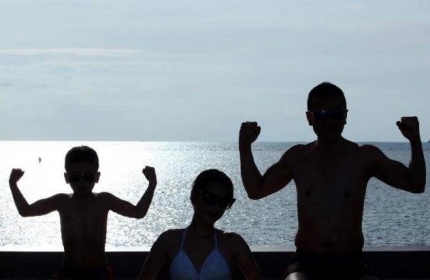 ��ʥ�����ˡ������ǳ���3�� �Ƕ��Ӱ������кڶ�����