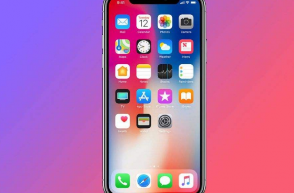 苹果疯狂储备OLED屏幕 今年的iPhone X或要破纪录