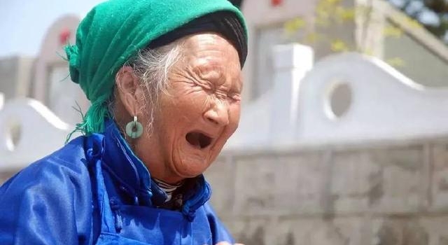 孩子，妈妈等不了20年 赵斗兰驾鹤西去与儿聚