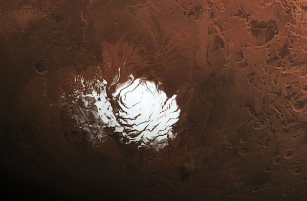 火星发现液态水湖，移民火星或成可能