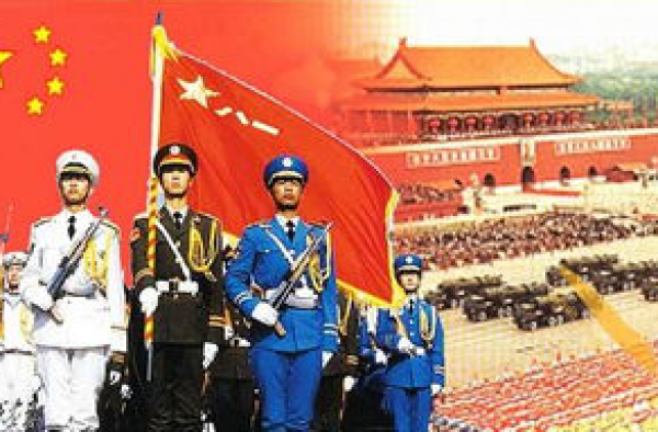 1933年在江西隆重举行第一次八一建军节庆祝活动