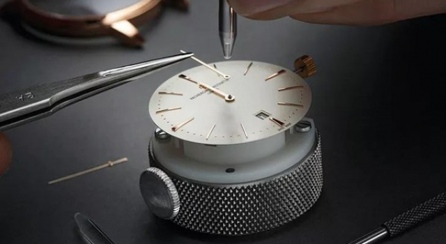 Apple Watch or机械腕表：有品位的男士都知道该怎么选