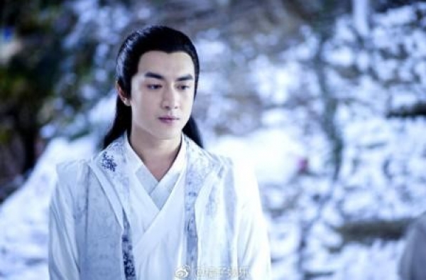林更新否认已婚传闻，九亿少女的梦到底碎没碎?