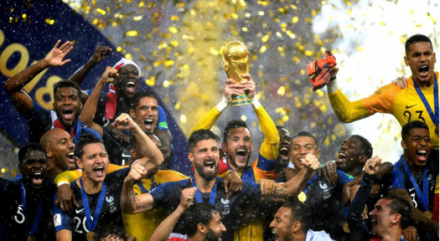 FIFA更新排名 法国队升至榜首阿德双双跌出前十