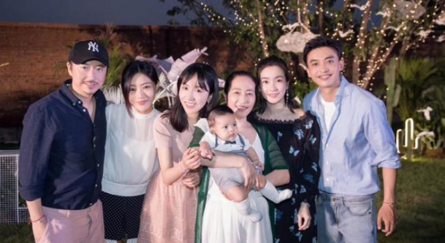 李佳航儿子百日宴 邀请众多圈内好友场面热闹
