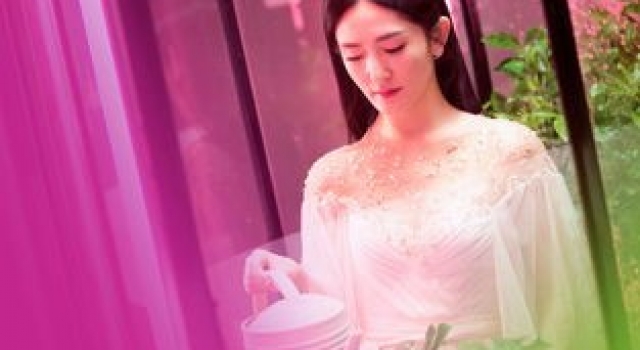 谢娜高强度工作病倒送往医院，带病咳嗽连续两天录制节目