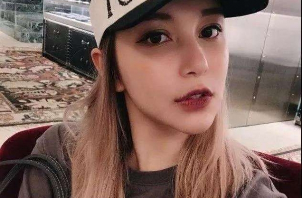 李雨桐事件始末教训，不爱了及时放手