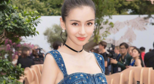 杨颖为什么会红 演技尴尬凭什么成为一线女星?