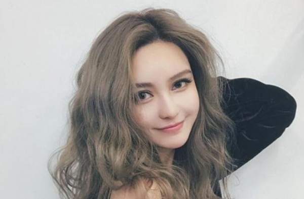 罗志祥否认周扬青怀孕 罗志祥女友周扬青成网红榜样？