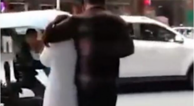 女护士被患者劫持是怎么回事?医患关系真的如此紧张吗?