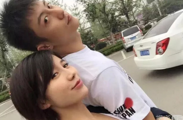 黄景瑜出轨家暴隐婚？这人设也崩的太厉害了8