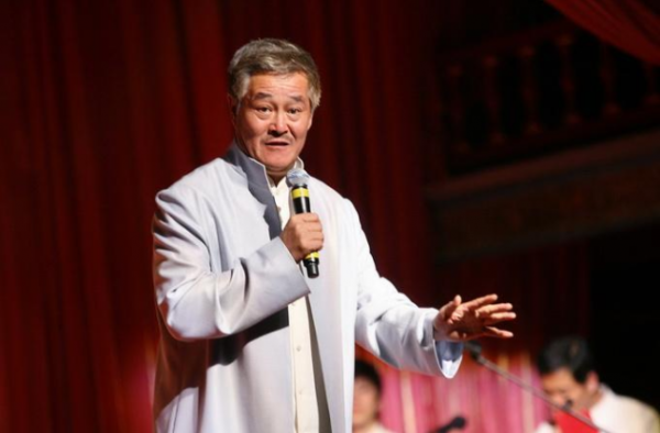 赵本山重回春晚 据传赵本山将于今年回归春晚舞台