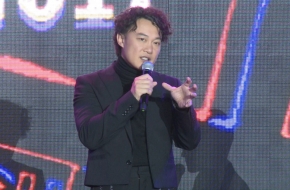 陈奕迅否认抄袭韩国歌手 歌神也需要抄袭别人的歌曲？