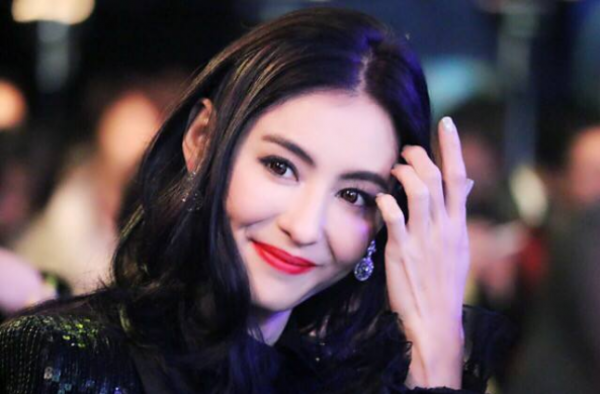 张柏芝三胎生子 网友：可惜没有女儿来继承她的美貌！