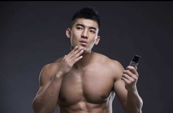 值得推荐的男士美白护肤品 男生美白的方法有哪些
