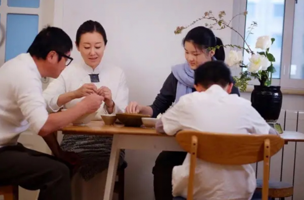 孙楠一家每月租房700元 孙楠和三婚妻子潘蔚的感情故事更是无比精彩