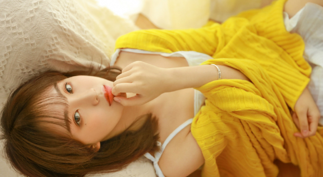 泡妞高招！如果女人有了这四种情绪，你是最容易上手的