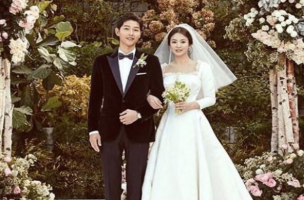 宋慧乔没删结婚照 被扒狂删除与宋仲基合照！