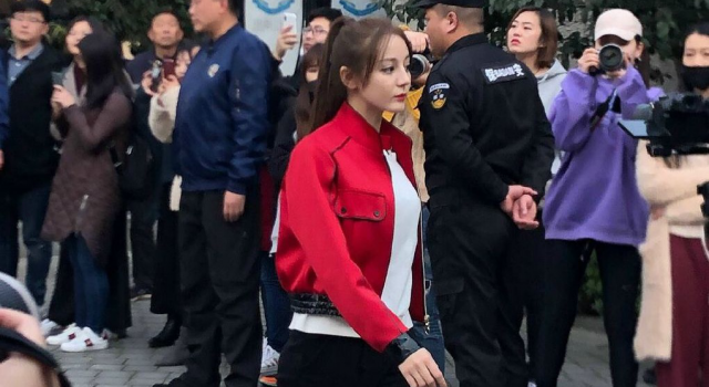 岳云鹏贾乃亮偶遇 原来是《极限挑战》大换血了