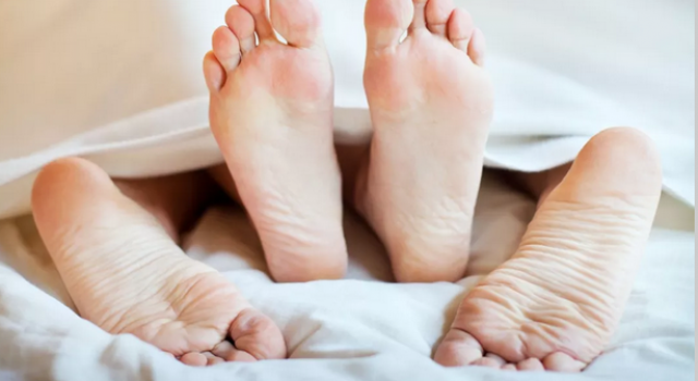 夫妻超级性生活该如何处理 用性讨好化解矛盾可行吗