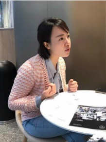 奔驰维权女车主不敢去取新车  网络攻击伤人不浅