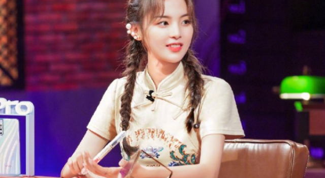 杨超越复古造型 展现民国少女魅力 美得让人移不开眼！