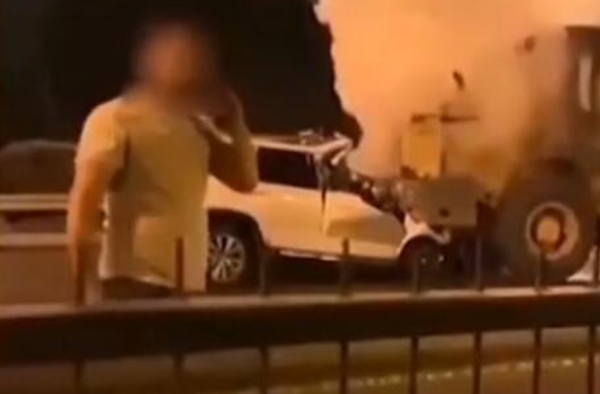 不救人司机被刑拘 见死不救将涉嫌过失致人死亡罪