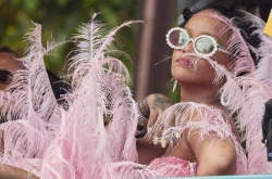 ��������ٹ��� ��ɽ����󡱴����߽���һ����ʱ������