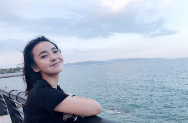 张佳宁方否认怀孕  网友一脸懵 什么时候在一起的？
