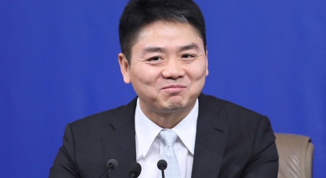 刘强东涉性侵案举行听证 网友：我相信金钱的力量了