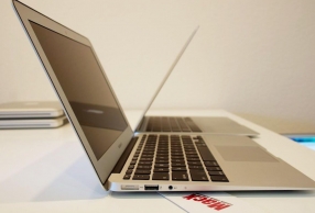 MacBook ProֹϷɻ ⽫ڸ