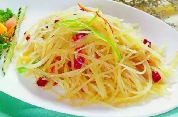 怎么炒土豆丝脆香好吃 做法还简单 简单有好吃