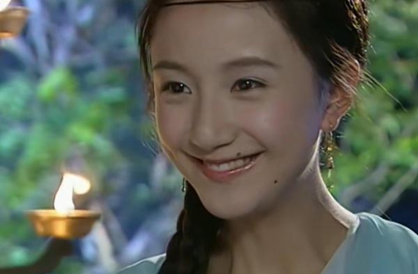还记得《大唐双龙传》里的宋玉致吗？她现在长这样