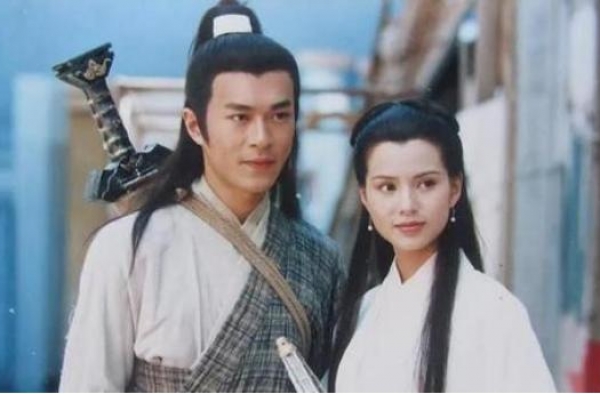 他为演“杨过”不惜削骨，却被刘亦菲嫌丑拒绝，如今再次翻红