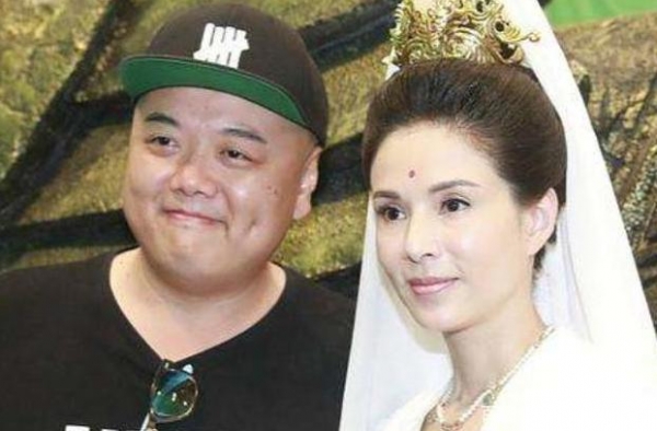 周星驰的御用演员，最穷时只剩9元，拍少林足球赚15000片酬
