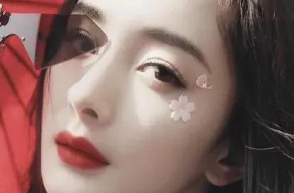 岳云鹏，于小彤，吴奇隆，王子文，杜淳，杨幂，欧豪，赵小棠