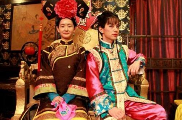 爷青回！《百变大咖秀》或将回归，芒果工作人员首次发博回应