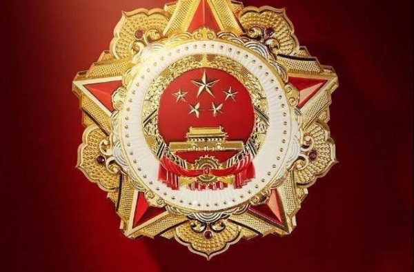 吃瓜爆料：朱一龙，任嘉伦，成毅，《沉默的真相》《功勋》