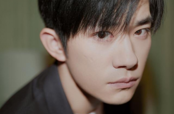 易烊千玺、杨洋、杨幂、刘诗诗、宋威龙、沙溢、白鹿
