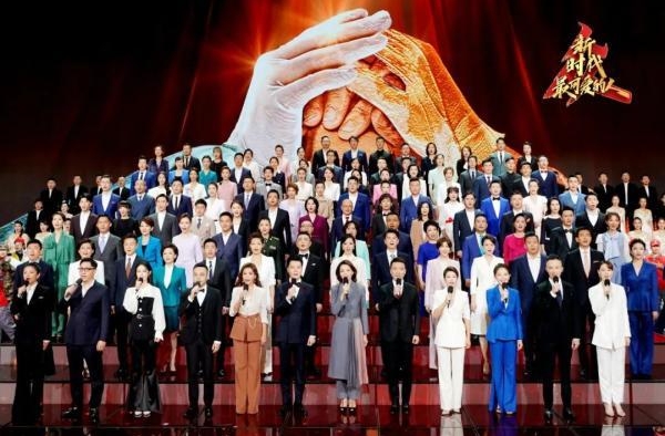 《新时代最可爱的人》今晚精彩继续，展现英雄群像，致敬时代榜样