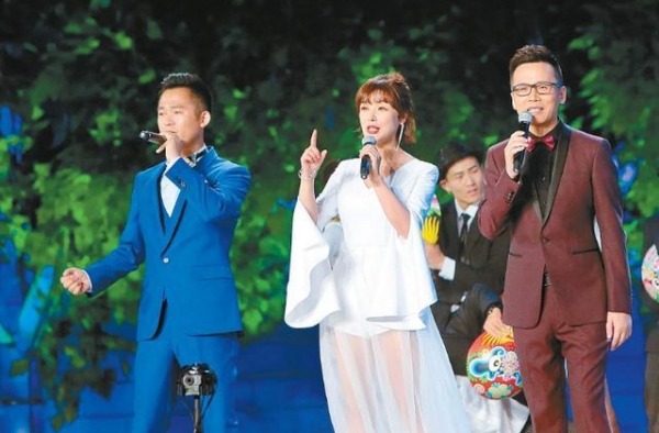 三大卫视中秋晚会阵容，肖战在央视王一博在芒果台？浙江蓝最神秘