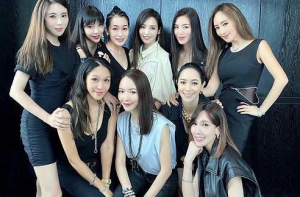 遭排挤？林志颖老婆参加阔太聚会，侯佩岑站c位她却只能站边缘