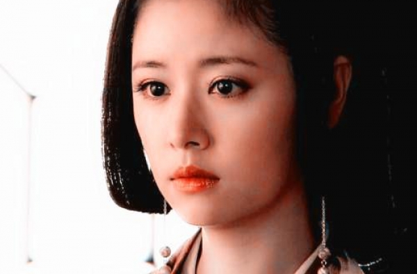 美人心计：莫雪鸢一心为窦漪房，为何总是比不上聂慎儿的分量？