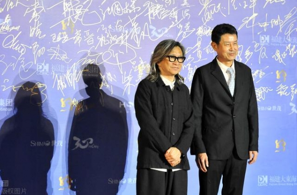 黄渤彭昱畅无辜躺枪，忠告中国女排原主教练陈忠和：请远离艺术家
